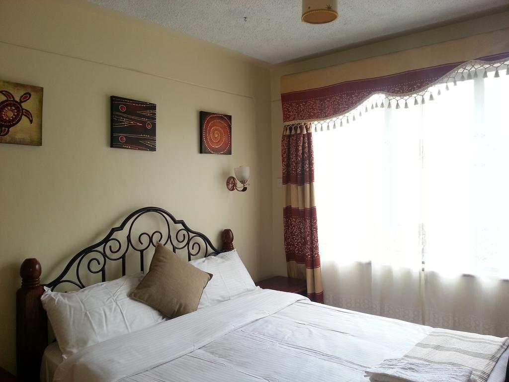 Tropical Towers Apartments Найроби Экстерьер фото
